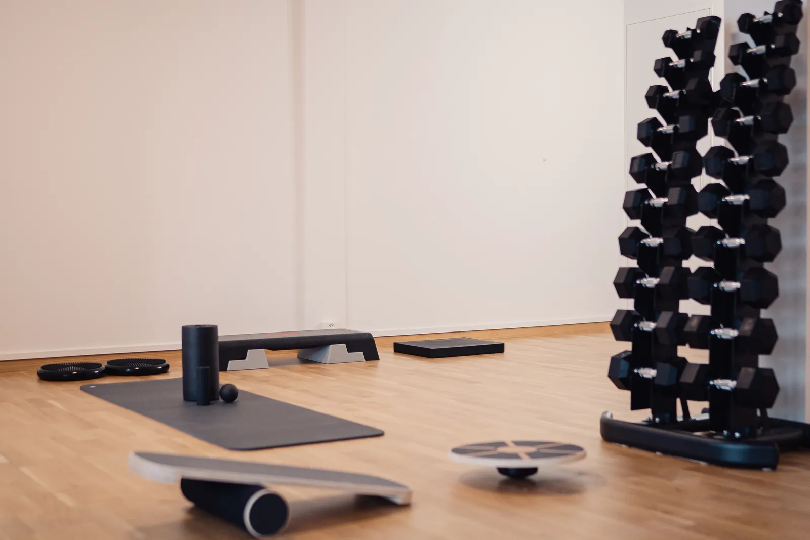Vielfältige therapeutische Trainingsmöglichkeiten in der Praxis Körper im Griff